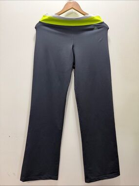 Adidas Women’s Dark Gray Wideleg Pants with Neon Yellow Waistband Size Medium